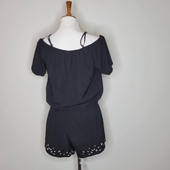 Fabletics Black Prue Cutout Off Shoulder Romper Size Medium - Picture 8 of 11